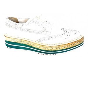 Prada 37 EU wingtip style
